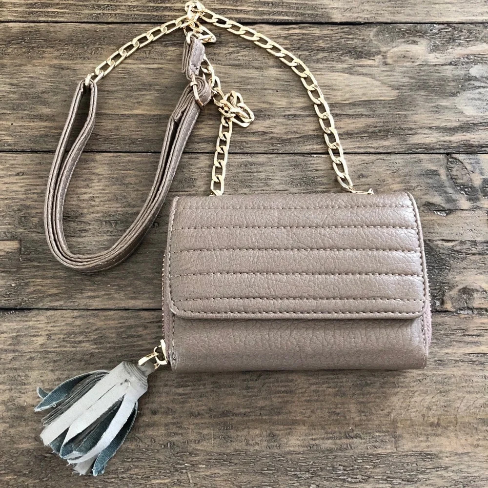 Deux Lux Taupe Gold Wallet Shoulder Bag Zip Around‎